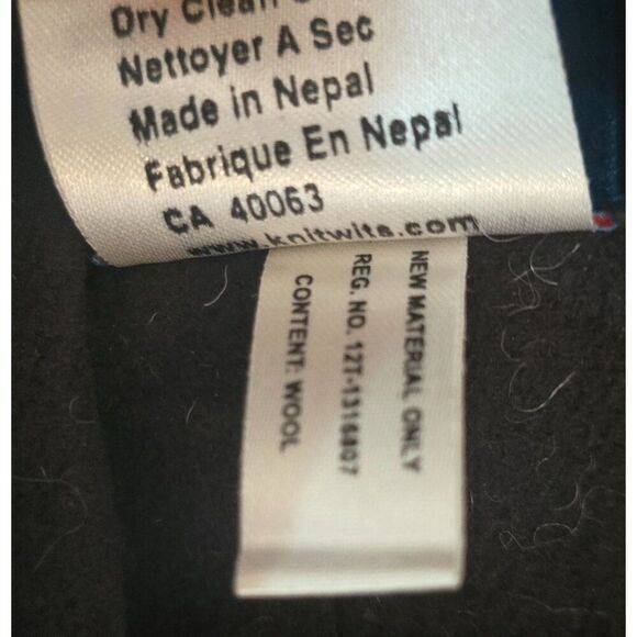 Delux Knit Wool Zebra Earflap Hat With Pom-Poms & Furry Ears For Kids - Picture 6 of 7